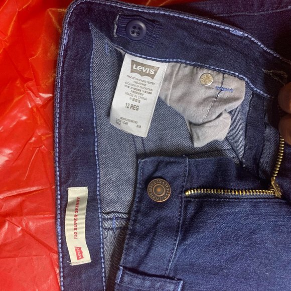 Girls Denim Jeans - Picture 3 of 6